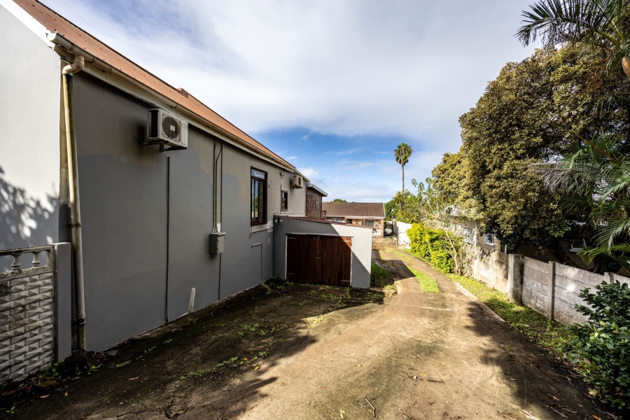4 Bedroom Property for Sale in Berea Eastern Cape